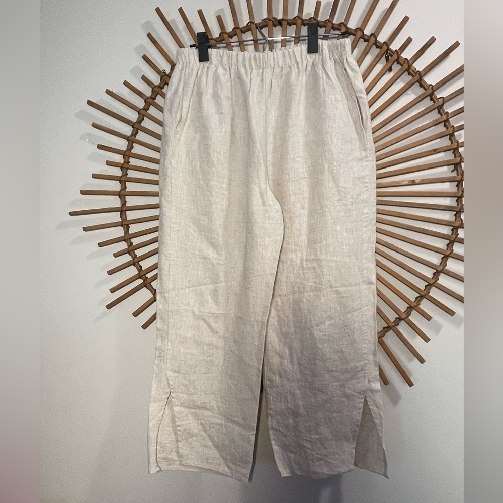 Grade & Gather Women’s Beige Linen Cropped Pants w Side Slit LNC Coastal Ltwght